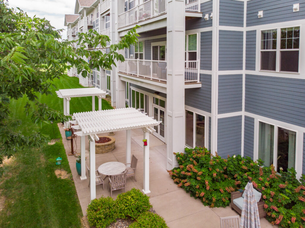 Multifamily pergolas on outdoor courtyard